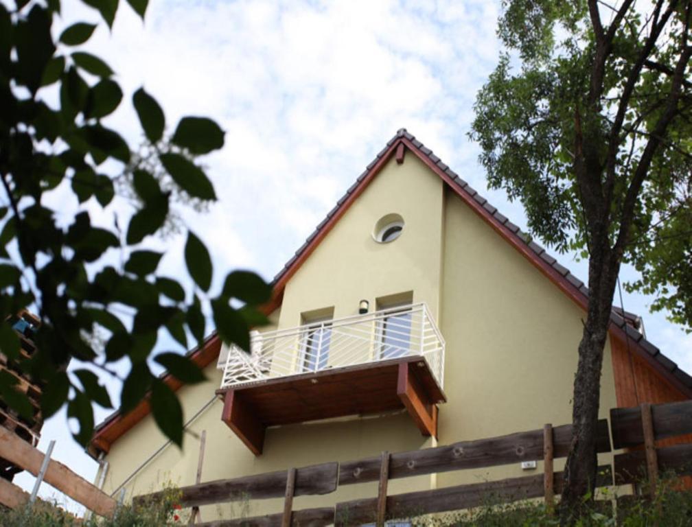Gite Des Merles Mittelwihr Habitación foto